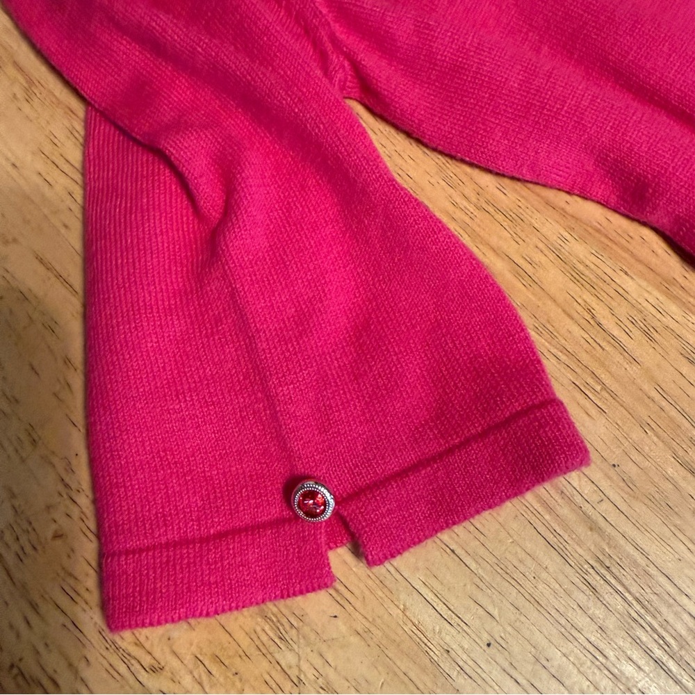 NWT New York & Company Bright Pink Short Sleeve Jewel Button Cardigan Sweater S - Picture 2 of 4